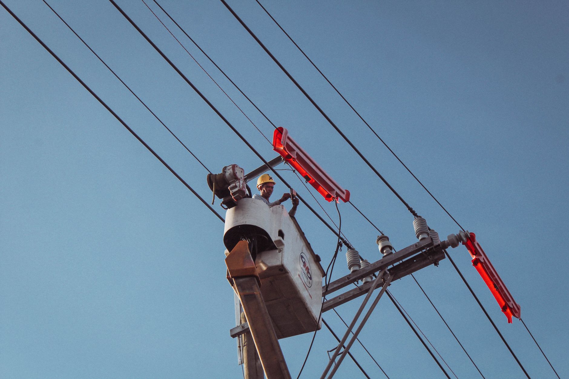 Courtier en énergie équipe à Fréjus
